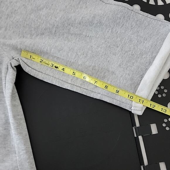 True Religion Youth Heather Gray Fleece Sweat Shorts Large - Picture 9 of 14